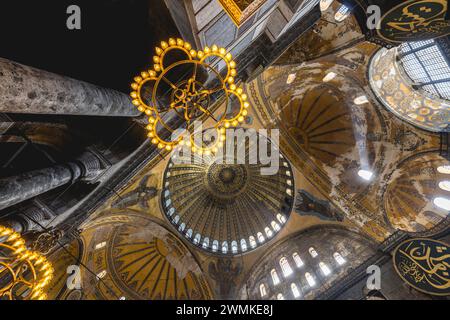 Hagia Sophia große Moschee im Inneren; Istanbul, Türkei Stockfoto