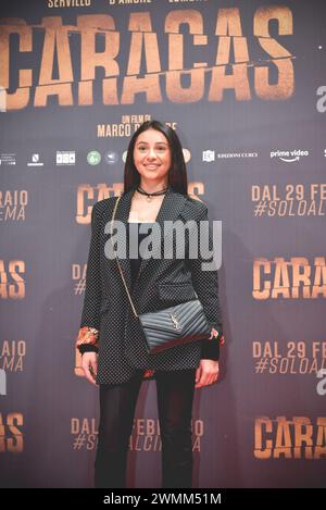 Neapel, Italien. Februar 2024. Die Schauspielerin Ludovica Nasti während des Fotorufs des Films Caracas im Space Cinema in Neapel (Foto: Paola Visone/Pacific Press) Credit: Pacific Press Media Production Corp./Alamy Live News Stockfoto