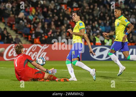 MENDOZA, ARGENTINIEN - 21. MAI: Torhüter Sebastiano Desplanches aus Italien und Matheus Nascimento aus Brasilien bei der FIFA U20-Weltmeisterschaft Argentinien 2023 matc Stockfoto