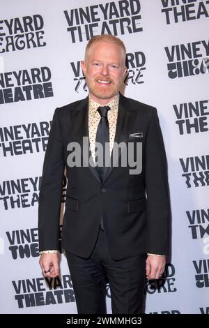 New York, Usa. Februar 2024. Jesse Tyler Ferguson nimmt am 26. Februar 2024 an der Gala zum 41. Jahrestag des Vineyard Theatre 2024 Teil, die ihn zu Ehren im Edison Ballroom in New York City, USA, feiert. (Foto von Thenews2/NurPhoto) Credit: NurPhoto SRL/Alamy Live News Stockfoto