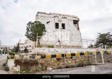 Syrien, Ma'lula, Maaloula, Ruinen des Safir Hotels, die im Bürgerkrieg bombardiert wurden Stockfoto