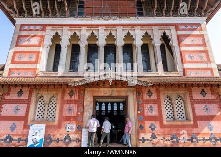 Der Kanakakkunnu Palace ist ein Palast in der Nähe des Napier Museums im Thiruvananthapuram District des indischen Bundesstaates Kerala. Es ist berühmt für seine kulturelle Gastfreundschaft. Stockfoto