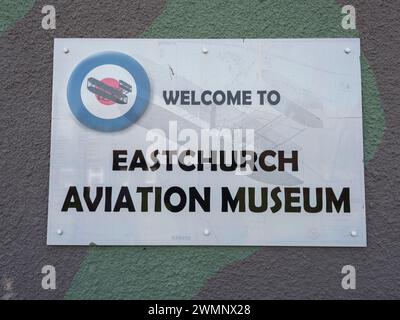 Eastchurch, Kent, Großbritannien. Februar 2024. Ein neuer Flügel wurde im national wichtigen Eastchurch Aviation Museum auf der Isle of Sheppey von Kent eröffnet. Sheppey ist bekannt als Wiege und Geburtsort der britischen Luftfahrt. Dank Spenden und umfangreichen Bemühungen der Freiwilligen des Museums hat sich der Platz im Museum mehr als verdoppelt. Das Museum befindet sich im HMP Standford Hill, ist aber für die Öffentlichkeit zugänglich. Quelle: James Bell/Alamy Live News Stockfoto