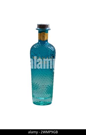 Flasche Mermaid Gin kleine Charge von der Isle of Wight Distillery isoliert auf weißem Hintergrund Stockfoto