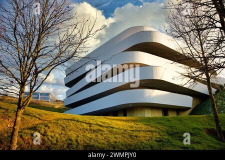 Gebäude, Baskisches kulinarisches Zentrum, Fakultät für Gastronomie und ein Zentrum für Forschung und Innovation in Lebensmittel und Gastronomie, Mondragon Universität Stockfoto