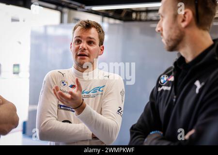 VANTHOOR Dries (bel), BMW M Team WRT, BMW Hybrid V8, Porträt während des Prologs der FIA Langstrecken-Weltmeisterschaft 2024, vom 24. Bis 26. Februar 2024 auf dem Losail International Circuit in Lusail, Katar - Foto Flamand / DPPI Stockfoto