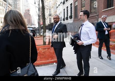 Innenminister James verlässt den Carnegie Council for Ethics in International Affairs in New York, nachdem er eine Rede über illegale Migration gehalten hat. Bilddatum: Dienstag, 27. Februar 2024. Stockfoto