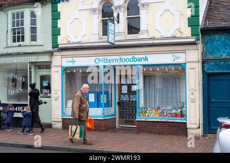 Chesham, Großbritannien. Februar 2024. Die Chiltern Foodbank in Chesham, Buckinghamshire, Teil des Trussell Trust. Die Zahl der Menschen, die Lebensmittelbanken nutzen, nimmt weiter zu. Kredit: Maureen McLean/Alamy Stockfoto