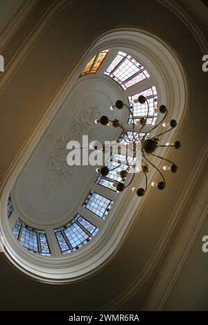 Kandelaber im Westfield Mansion, Bonchurch, Isle of Wight, hergestellt für Königin Adelaide im 19. Jahrhundert. Stockfoto