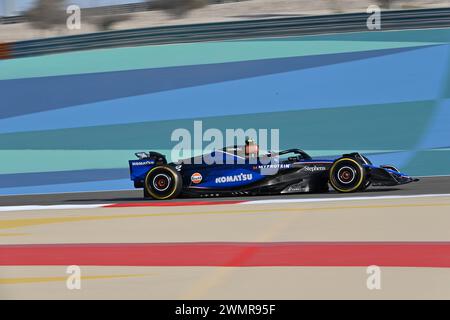 Sakhir, Bahrain. Februar 2024. BAHRAIN, Sakhir, 22. Februar: #2, Logan Sargeant, USA, Williams Racing, Team Williams F1 am zweiten Tag der F1-Tests auf dem Bahrain International Circuit am 22. Februar 2024 in Bahrain, Formel 1-Vorsaison-Tests, Bild & Copyright Jerry ANDRE/ATP Images (ANDRE Jerry/ATP/SPP) Credit: SPP Sport Press Photo. /Alamy Live News Stockfoto