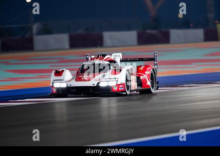06 ESTRE Kevin (fra), LOTTERER Andre (ger), VANTHOOR Laurens (bel), Porsche Penske Motorsport, Porsche 963 #06, Aktion während des Prologs der FIA-Weltmeisterschaft 2024 vom 24. bis 26. Februar 2024 auf dem Losail International Circuit in Lusail, Katar Stockfoto