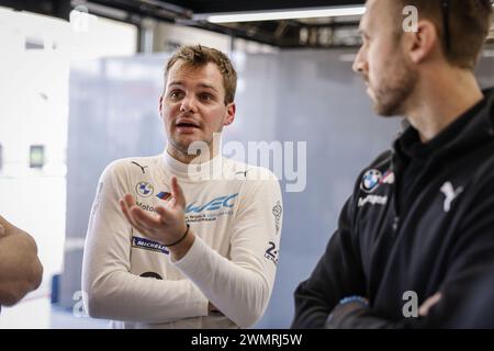 VANTHOOR Dries (bel), BMW M Team WRT, BMW Hybrid V8, Porträt während des Prologs der FIA Langstrecken-Weltmeisterschaft 2024, vom 24. Bis 26. Februar 2024 auf dem Losail International Circuit in Lusail, Katar Stockfoto