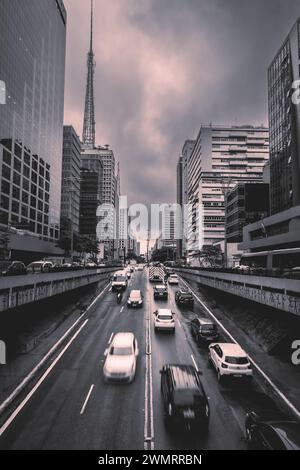 Flacher Blick von der Paulista Avenue, São Paulo Brasilien. Anfang 2024. Stockfoto