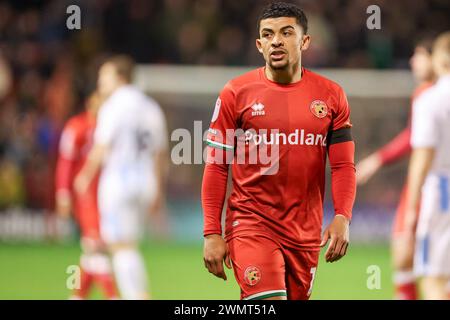 Walsall, Großbritannien. Februar 2024. Walsalls Josh Gordon während des Spiels der EFL Sky Bet League 2 zwischen Walsall und Accrington Stanley im Banks's Stadium in Walsall, England am 27. Februar 2024. Foto von Stuart Leggett. Nur redaktionelle Verwendung, Lizenz für kommerzielle Nutzung erforderlich. Keine Verwendung bei Wetten, Spielen oder Publikationen eines einzelnen Clubs/einer Liga/eines Spielers. Quelle: UK Sports Pics Ltd/Alamy Live News Stockfoto