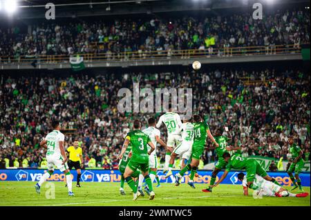 Bogota, Kolumbien. Februar 2024. BetPlay Dimayor Leagua Spiel zwischen Equidad (2) und Nacional (0) im kolumbianischen El Campin Stadion Bogota am 25. Februar 2024. Foto: Sebastian Barros/Long Visual Press Credit: Long Visual Press/Alamy Live News Stockfoto