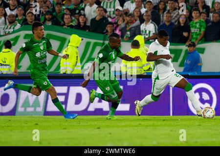 Bogota, Kolumbien. Februar 2024. BetPlay Dimayor Leagua Spiel zwischen Equidad (2) und Nacional (0) im kolumbianischen El Campin Stadion Bogota am 25. Februar 2024. Foto: Sebastian Barros/Long Visual Press Credit: Long Visual Press/Alamy Live News Stockfoto