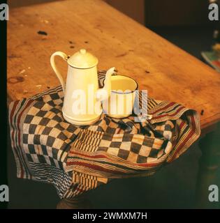 ECHE DEU, Deutschland, Dortmund: Persönlichkeiten aus Politik, Wirtschaft und Kultur aus den Jahren 1965-90 Dortmund. Symbolisches Foto der Armut in Essen. Stockfoto