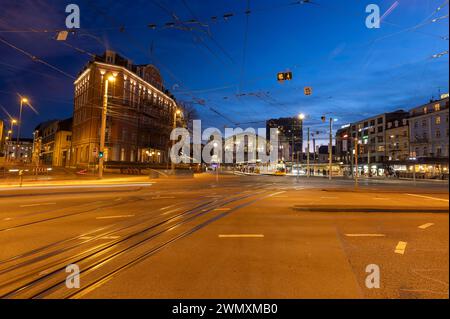 Centralbahnplatz mit SBB Bahnhof, Basel, Kanton Basel-Stadt, Schweiz Stockfoto