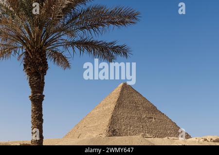 Ägypten, Kairo, Guiza, Memphis und seine Nekropole, die Pyramidenfelder von Gizeh bis Dahshur, die von der UNESCO zum Weltkulturerbe erklärt wurden, Cheops-Pyramide Stockfoto