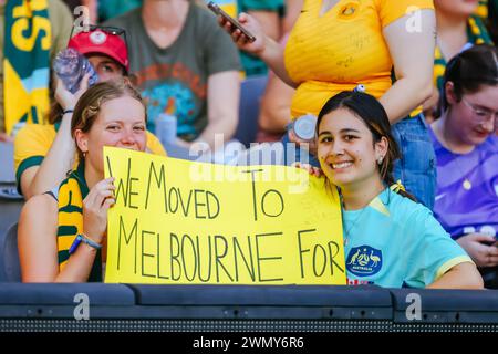 Melbourne, Victoria, Australien. Februar 2024. MELBOURNE, AUSTRALIEN - 28. FEBRUAR: Fanatmosphäre beim AFC Olympischen Frauenfußballturnier Paris 2024 Asiatische Qualifikationsrunde 3 zwischen Australien Matildas und Usbekistan im Marvel Stadium am 28. Februar 2024 in Melbourne, Australien. (Kreditbild: © Chris Putnam/ZUMA Press Wire) NUR REDAKTIONELLE VERWENDUNG! Nicht für kommerzielle ZWECKE! Stockfoto