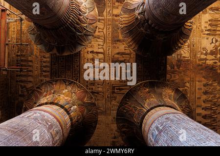 Ägypten, Esna, Pharaonentempel in Oberägypten aus ptolemäischer und römischer Zeit, die von der UNESCO zum Weltkulturerbe erklärt wurden, Khnum-Tempel Stockfoto