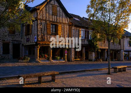 Frankreich, Aveyron, Najac, bezeichnet eines der schönsten Dörfer Frankreichs, Stockfoto