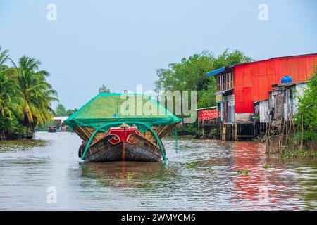 Vietnam, Mekong Delta, Vinh Long Provinz, eine Binh Insel, Transport auf den Kanälen Stockfoto