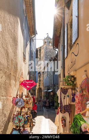 Frankreich, Drôme, Grignan, gelistet als eines der schönsten Dörfer Frankreichs, mit dem château, wo Madame de Sévigné lebte, und der Stiftskirche Saint-Sauveur, wo sich das Grabmal des Marquise befindet Stockfoto