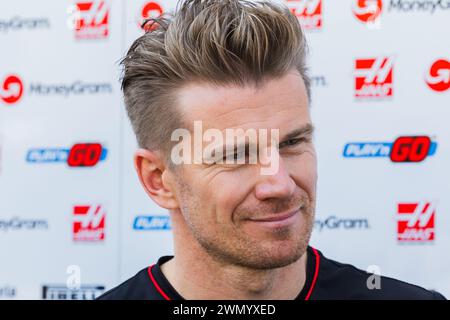 MANAMA, BAHRAIN, BAHRAIN International Circuit, 28.Feb.2024: Nico Hulkenberg aus Deutschland und MoneyGram Haas F1 Team während der Formel 1 Bahrain Grand PR Stockfoto