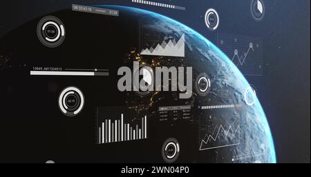 Bild der Datenverarbeitung und Symbole Pver Globus Stockfoto