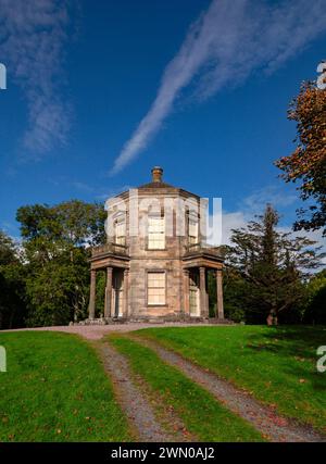 Der klassische Tempel der Winde aus dem 18. Jahrhundert im griechischen Revival in der Mount Stewart Demesne im County Down, Nordirland Stockfoto