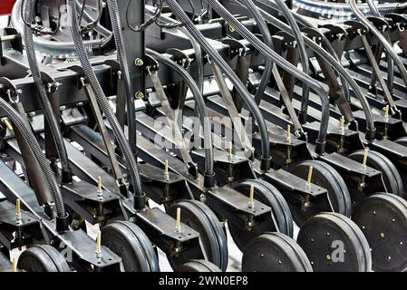 Pneumatische Sämaschine für Landmaschinen auf der Ausstellung Stockfoto