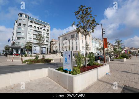 Cannes, Frankreich - 23. Mai 2014 - Boulevard in Cannes, französische riviera, Südfrankreich Stockfoto