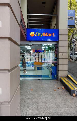 EzyMart ist ein führender Anbieter von 24-Stunden-Geschäften in Australien mit über 450 Geschäften in New South Wales, Queensland, Victoria und South Austral Stockfoto