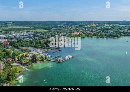 Ausblick auf den Ausflugs- und Erholungsort Starnberg in Oberbayern Starnberg am nördlichen Ufer des Starnberger See im Luftbild Starnberg Bayern Deut Stockfoto
