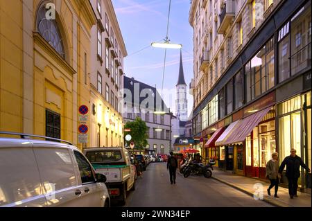 WIEN, ÖSTERREICH. Michaelskirche oder Michaelskirche Stockfoto