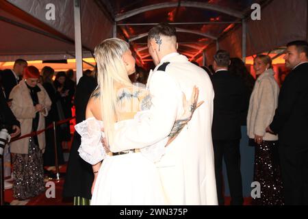 Eric Stehfest mit Ehefrau Edith Stehfest beim 16. SemperOpernball 2024 in der Semperoper. Dresden, 23.02.2024 Stockfoto