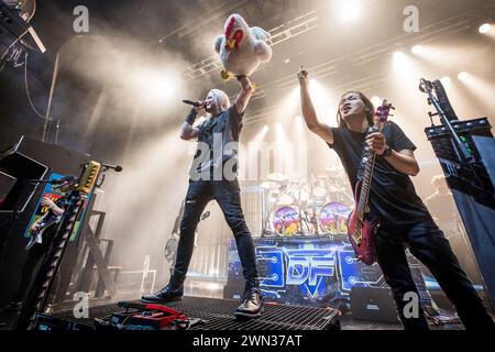 Marc Hudson und Herman Li von Dragonforce spielten am 28. Februar 2024 live Stockfoto