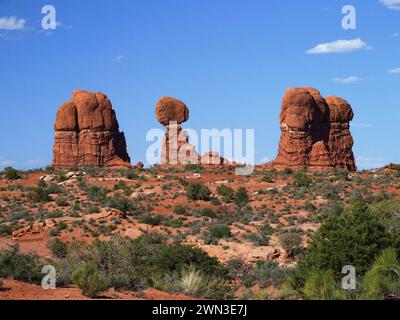 Arches National Park, Garden of Eden und Balanced Rock, Utah, USA Stockfoto