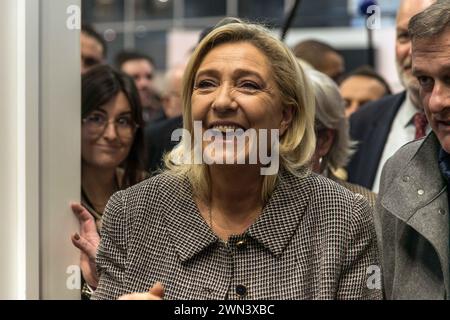 Präsident der National Rally Group und stellvertretender Abgeordneter Marine le Pen wurde auf der SIA 2024 während der 60. Ausgabe der Paris International Agricultural Show am 28. Februar 2024 in Paris gesichtet. Foto: Denis Prezat/ABACAPRESS.COM Stockfoto