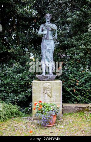 Gedenkstätte für Wilhelm Conrad Röntgen, Deutsches Röntgenmuseum in Remscheid-Lennep, Bergisches Land, Ruhrgebiet, Nordrhein-Westfalen, Deutschland, Europa Stockfoto