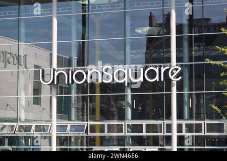 Großbritannien, Schottland, Aberdeen, Union Square, Einkaufszentrum und Bahnhof. Stockfoto