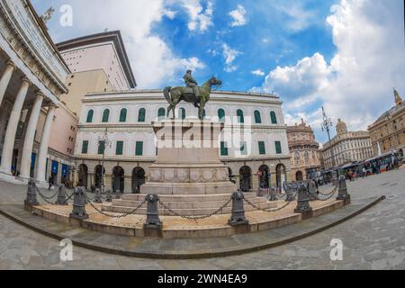 GENUA, ITALIEN - 20. MÄRZ 2021: Das Denkmal von Garibaldi in Largo Sandro Pertini, nahe der Piazza Ferrari. Im Hintergrund Galleria Giuseppe Siri, Accademia Stockfoto