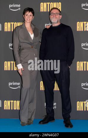 Chiara Martegiani und Valerio Mastandrea beim Photocall zur Amazon Prime Videoserie Antonia im Cinema Barberini. Rom, 29.02.2024 *** Chiara Martegiani und Valerio Mastandrea beim Fotobesuch für die Amazon Prime Video-Serie Antonia im Cinema Barberini Rom, 29 02 2024 Foto:XA.XM.xTinghinox/xFuturexImagex antonia 4231 Stockfoto