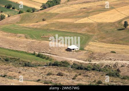 Ländliche Landschaft im Chong Kemin Nationalpark in Kirgisistan in Zentralasien Stockfoto