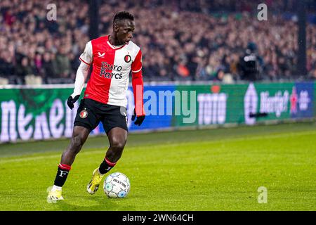 Rotterdam, Niederlande. Februar 2024. ROTTERDAM, NIEDERLANDE - 29. FEBRUAR: Yankuba Minteh aus Feyenoord spielt mit dem Ball während des TOTO KNVB Cup Halbfinalspiels zwischen Feyenoord und FC Groningen am 29. Februar 2024 im Stadion Feyenoord in Rotterdam. (Foto von Joris Verwijst/Orange Pictures) Credit: Orange Pics BV/Alamy Live News Stockfoto