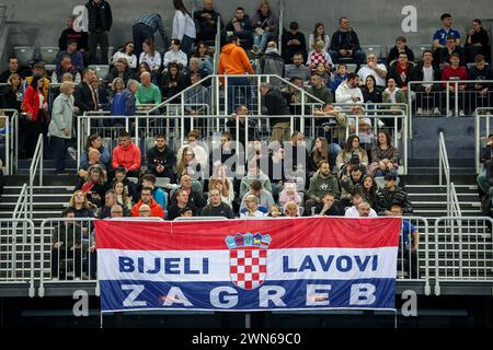 Zagreb, Kroatien. Februar 2024. Machineseeker EHF Champions League Gruppenspiel zwischen dem HC Zagreb und Paris Saint-Germain Handball in der Arena Zagreb, Kroatien am 29. Februar 2024. Suppoerters Credit: Pixsell/Alamy Live News Stockfoto