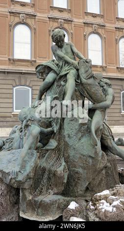 Budapest, Ungarn - 08. Februar 2013 - Denkmal auf dem Platz in der Innenstadt. Budapest, Ungarn Stockfoto