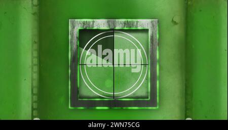 Bild des Scans des Oszilloskops auf grünem Hintergrund Stockfoto