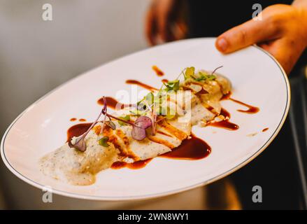 Gourmet-Foie-Cannelloni in einem Luxusrestaurant Stockfoto